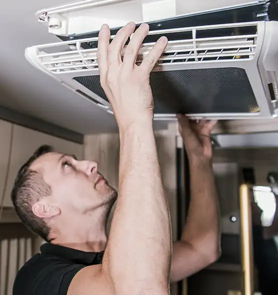  Professional Licensed And Insured Cleaners in Flowing Wells, AZ